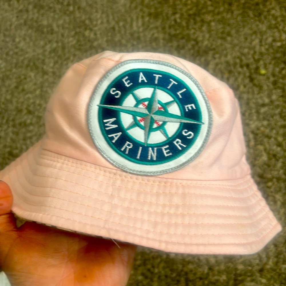 Pink Mariners Bucket Hat one size fits all. Kid and adult